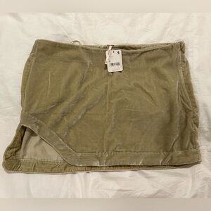 FREE PEOPLE Mini Skirt size 4